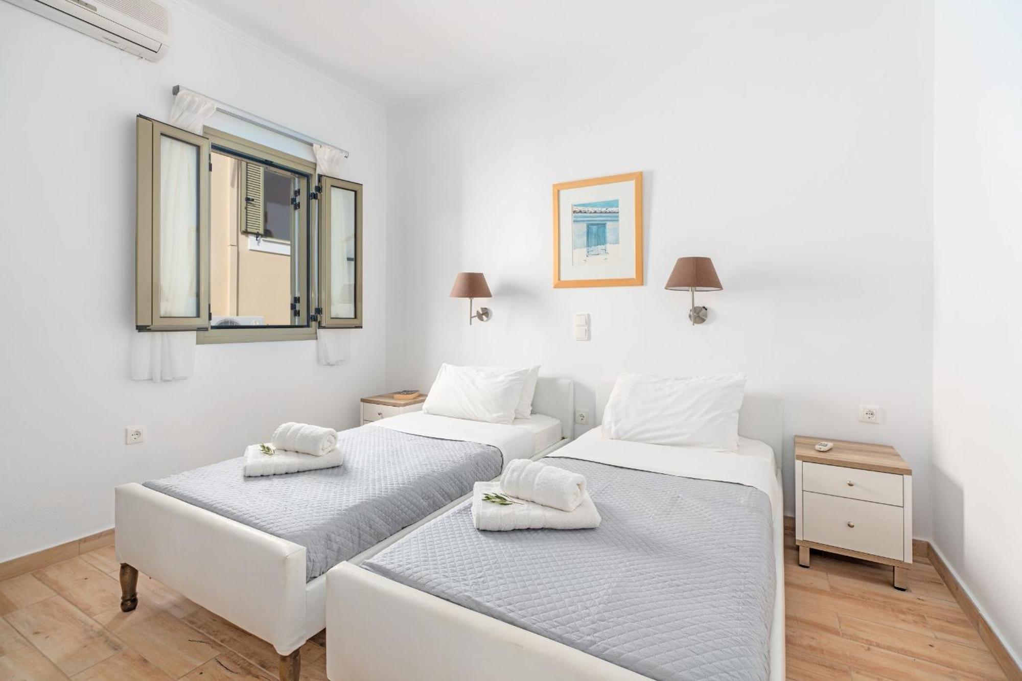 Kosyforema Villas Gialova Ngoại thất bức ảnh